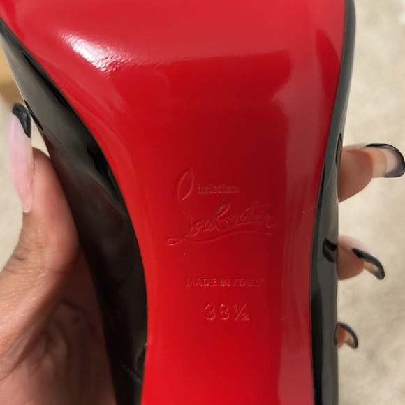 Christian Louboutin -So Kate - Picture 3 of 4